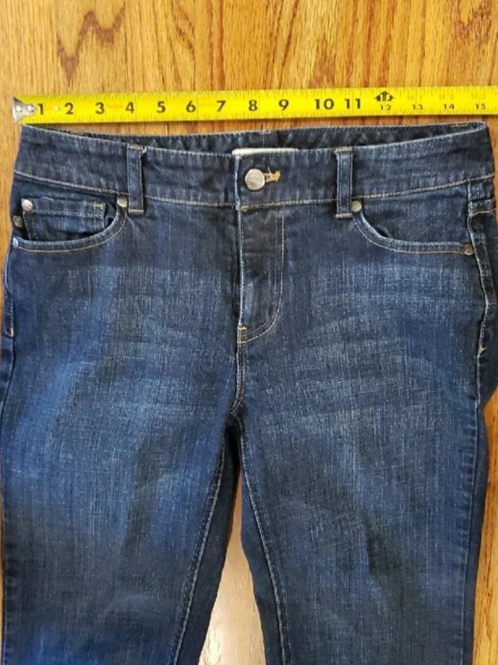 White House Black Market Dark Indigo Boot Leg Blanc Jeans Size: 6S